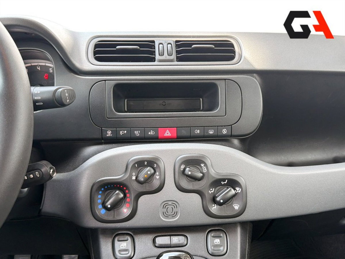 Fiat Panda Cross Cross 1.0 FireFly S&S Hybrid (13)