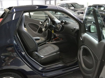 smart Fortwo Cabrio EQ cabrio Suitered (22kW) (3)