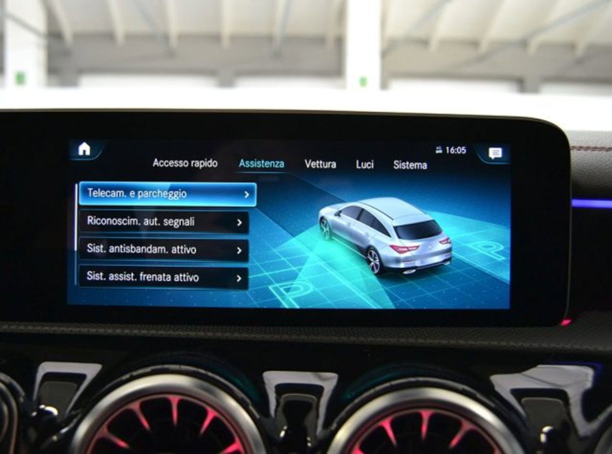 Mercedes-Benz CLA Shooting Brake 200 Shooting Brake Premium (10)