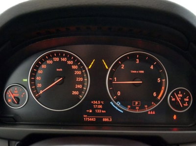 BMW X5 xDrive25d Luxury (11)