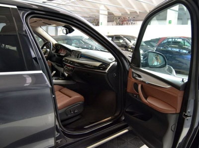 BMW X5 xDrive25d Luxury (4)