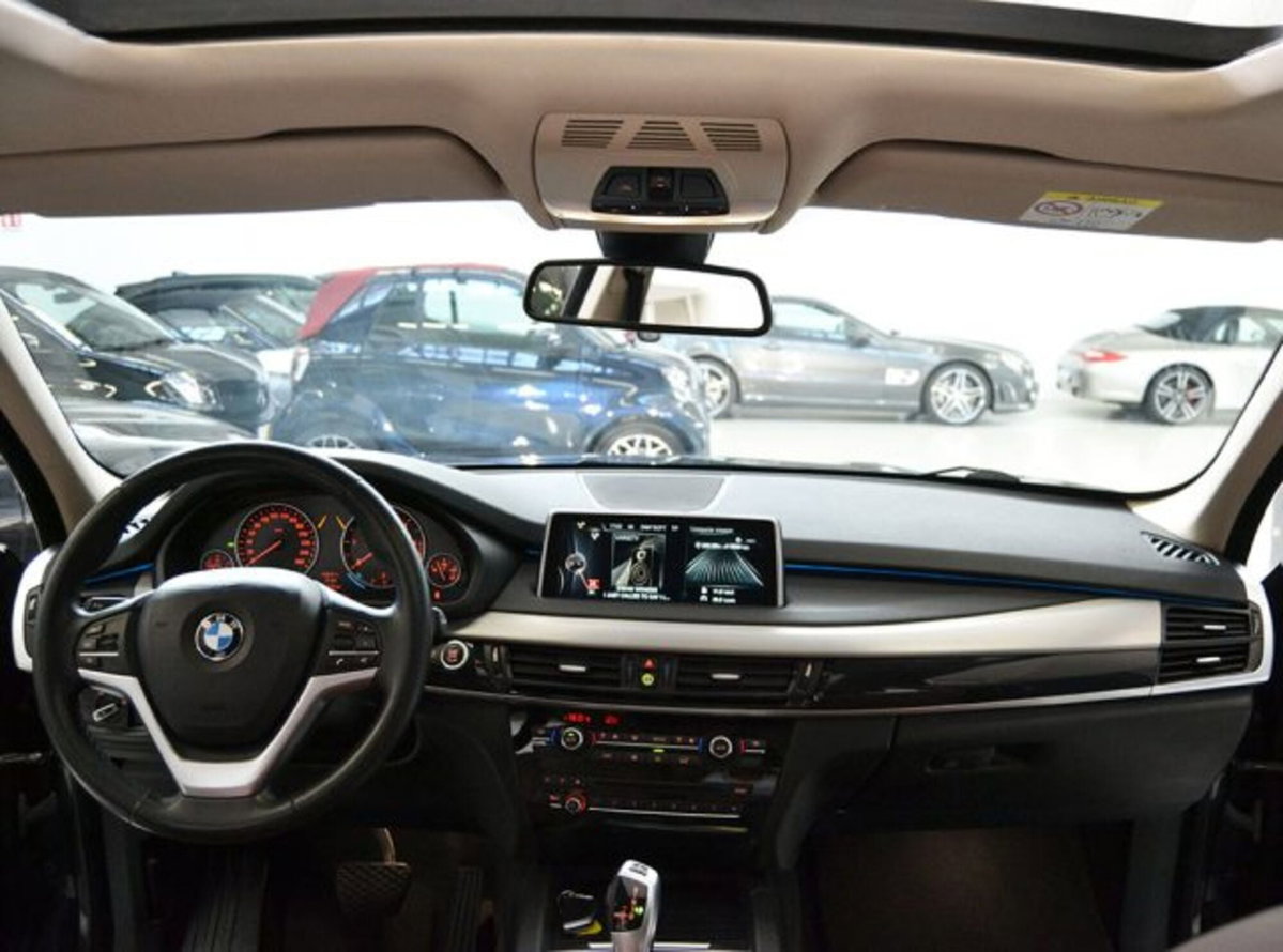 BMW X5 xDrive25d Luxury (6)