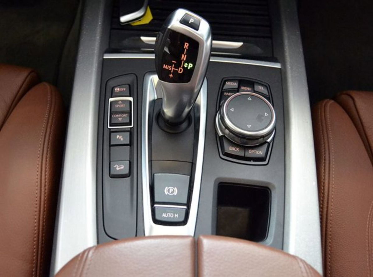 BMW X5 xDrive25d Luxury (9)