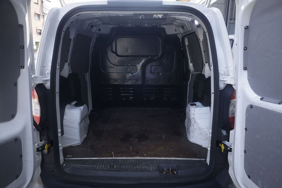 Ford Transit Courier 1.5 TDCi 75CV  Trend (15)