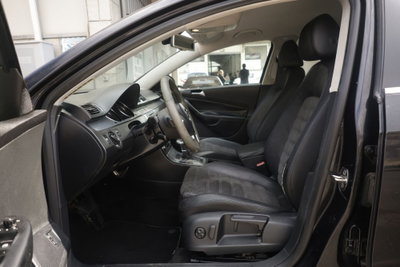 Volkswagen Passat Variant 2.0 TDI 170CV DPF Highline (18)