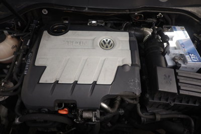 Volkswagen Passat Variant 2.0 TDI 170CV DPF Highline (20)