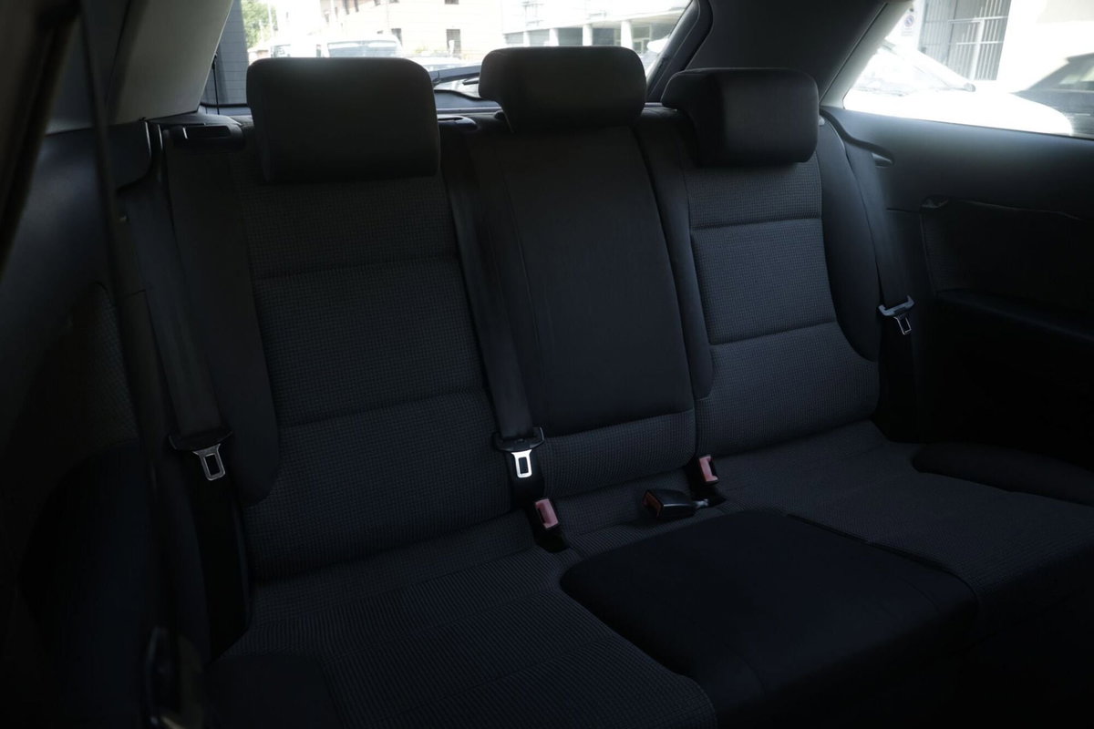 Audi A3 1.9 TDI Ambition (12)