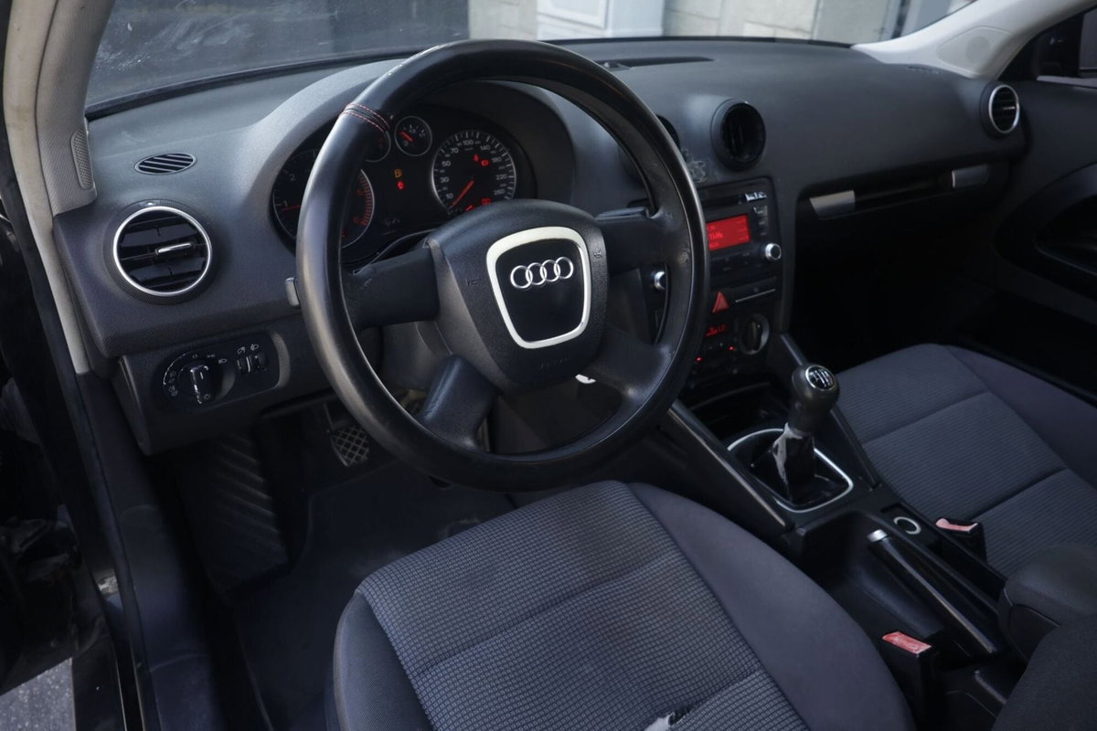 Audi A3 1.9 TDI Ambition (14)