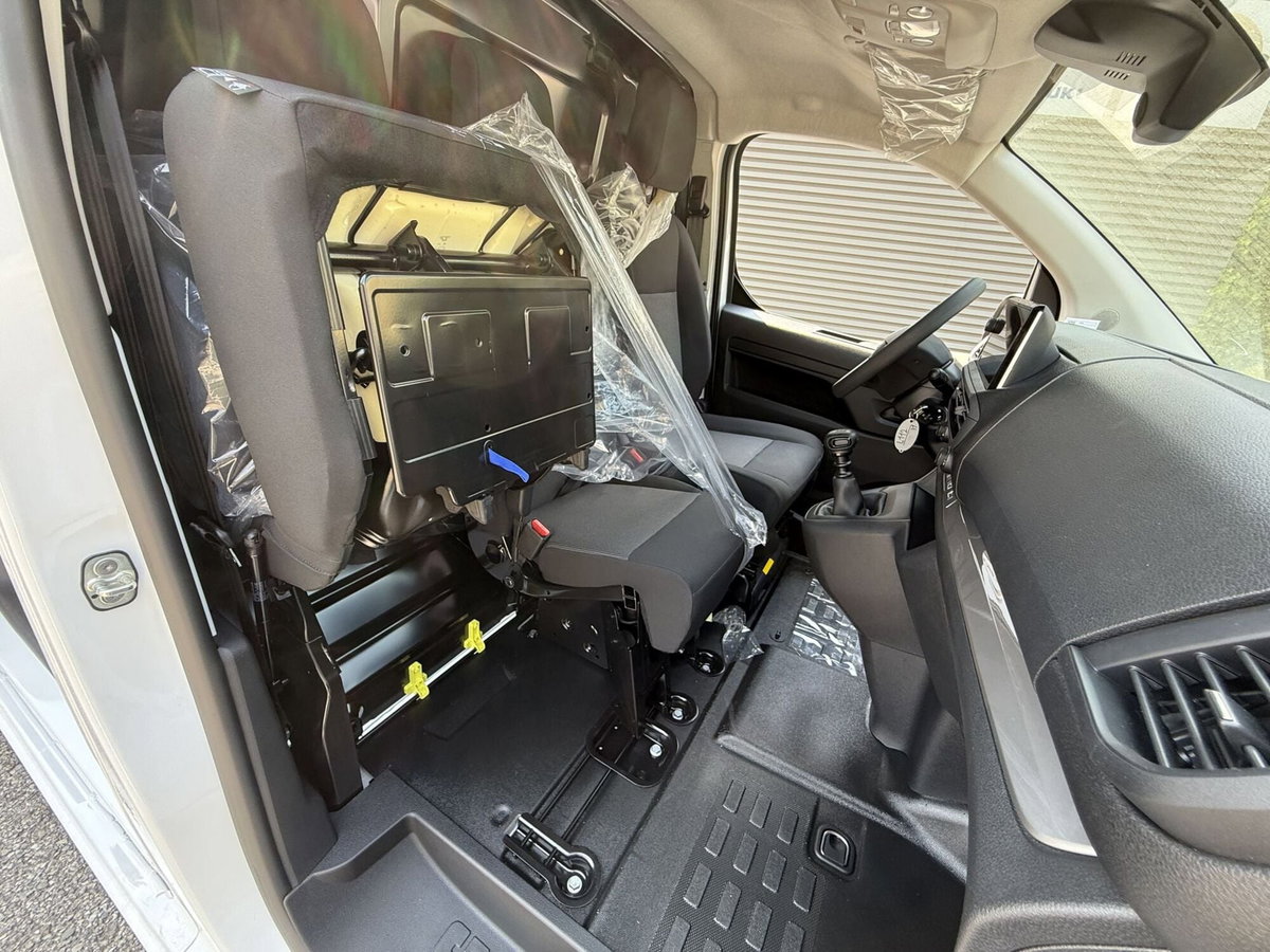 Fiat Scudo Furgone van d.cab fissa XL 2.2 diesel 150cv S&S (12)