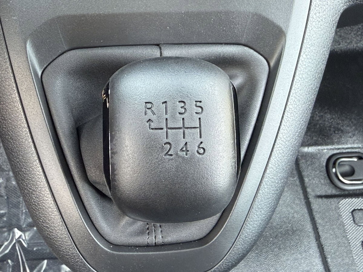 Fiat Scudo Furgone van d.cab fissa XL 2.2 diesel 150cv S&S (9)