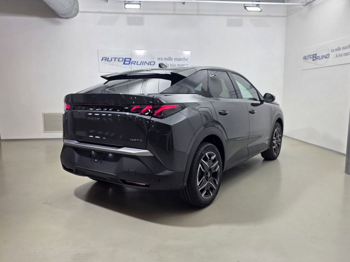 Peugeot 3008 1.2 hybrid GT Exclusive 145cv e-dcs6 (4)