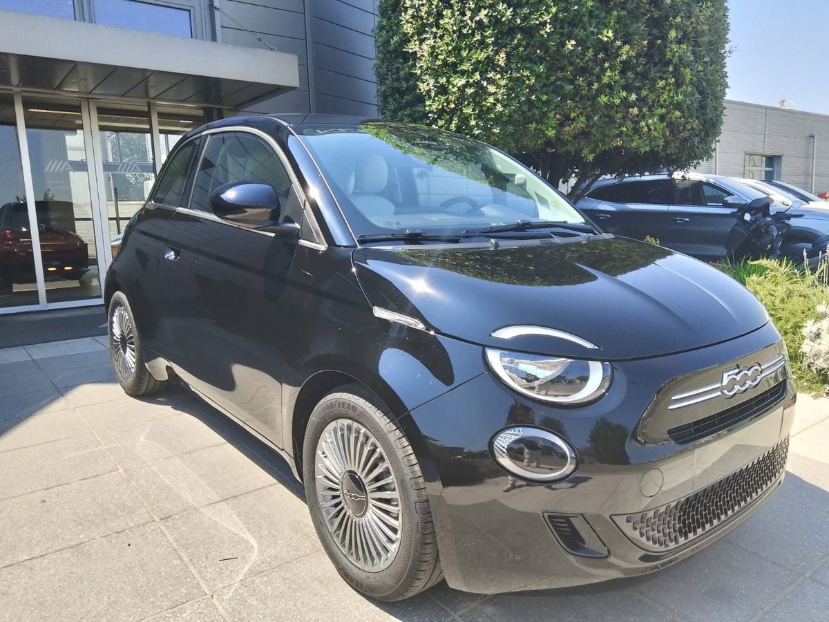 Fiat 500 1.0 hybrid Icon (3)