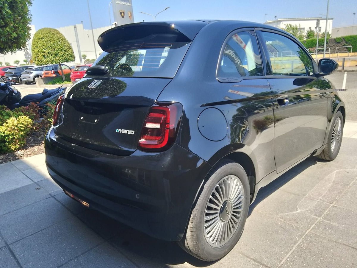 Fiat 500 1.0 hybrid Icon (4)