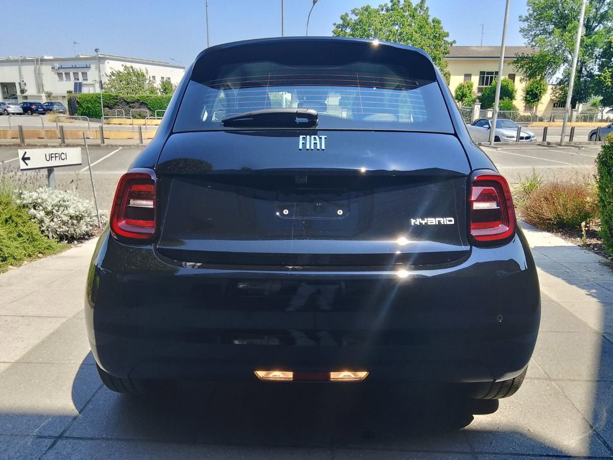 Fiat 500 1.0 hybrid Icon (5)