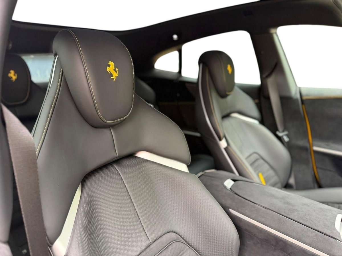 Ferrari Purosangue 6.5 (10)