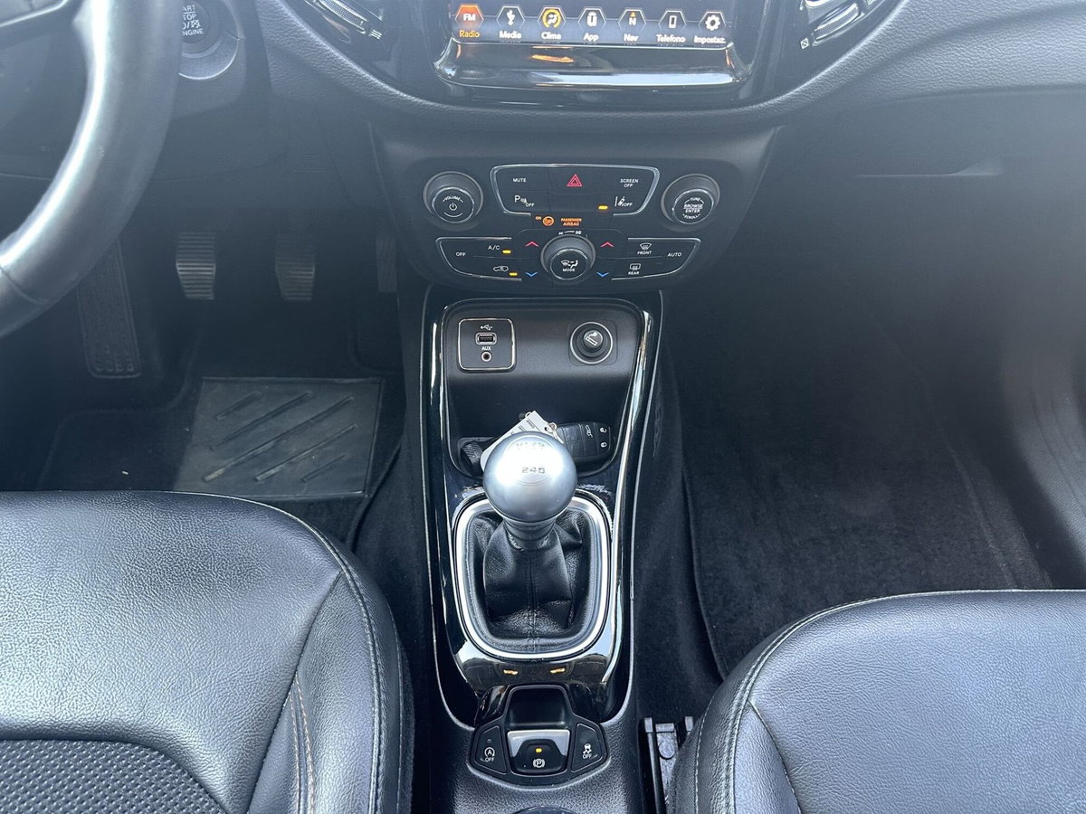 Jeep Compass 1.6 Multijet II 2WD Business (19)