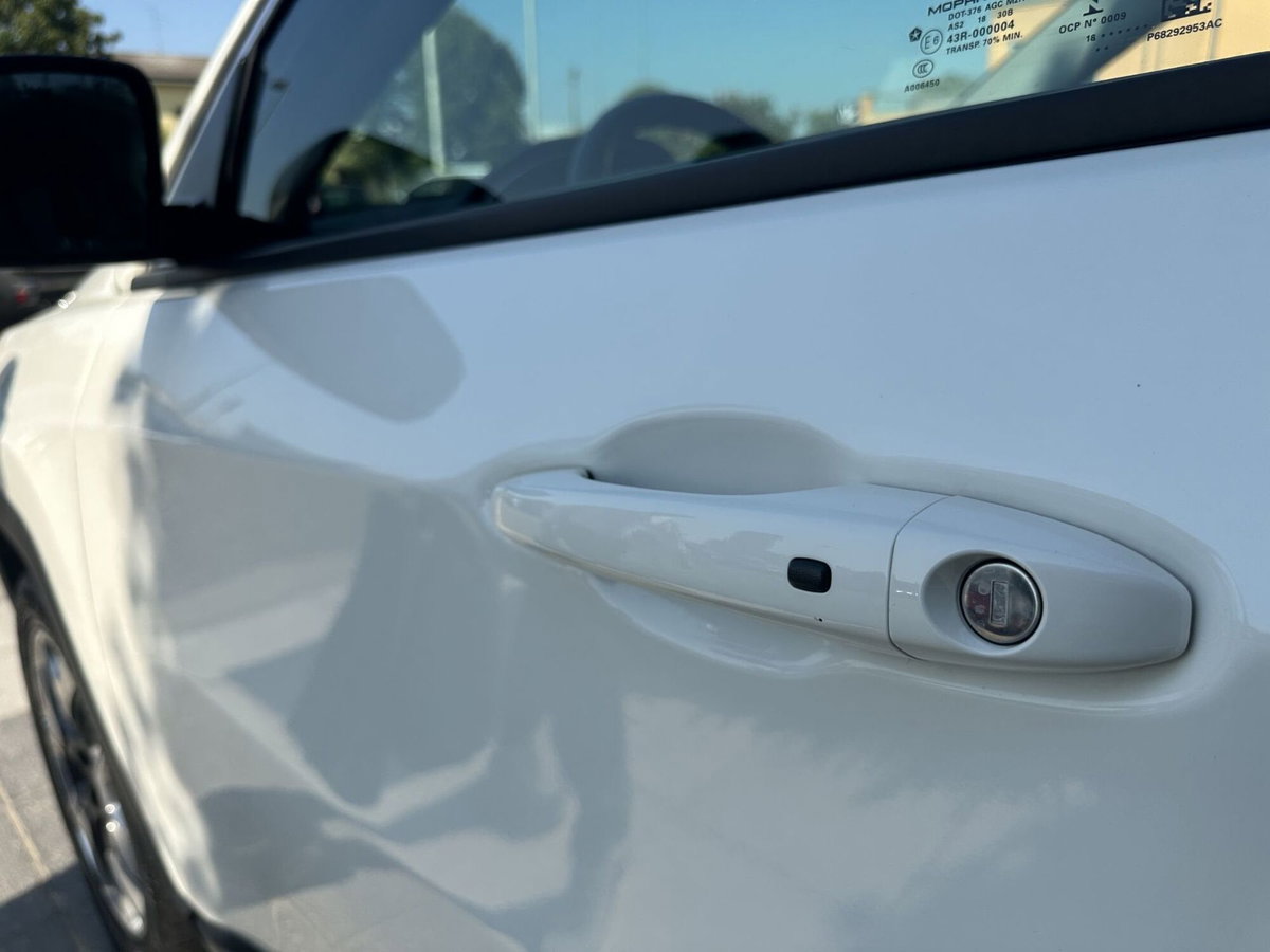 Jeep Compass 1.6 Multijet II 2WD Business (8)
