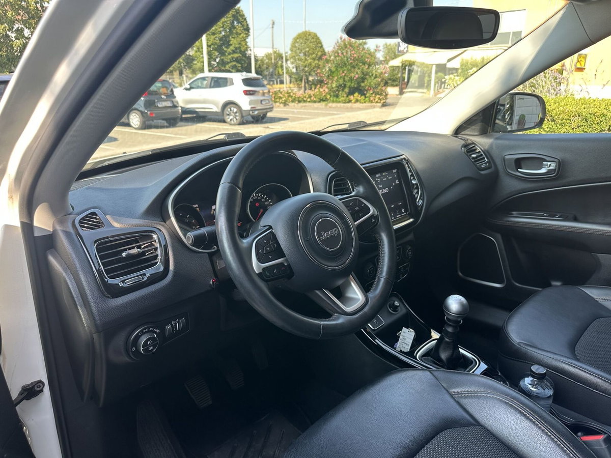 Jeep Compass 1.6 Multijet II 2WD Business (9)