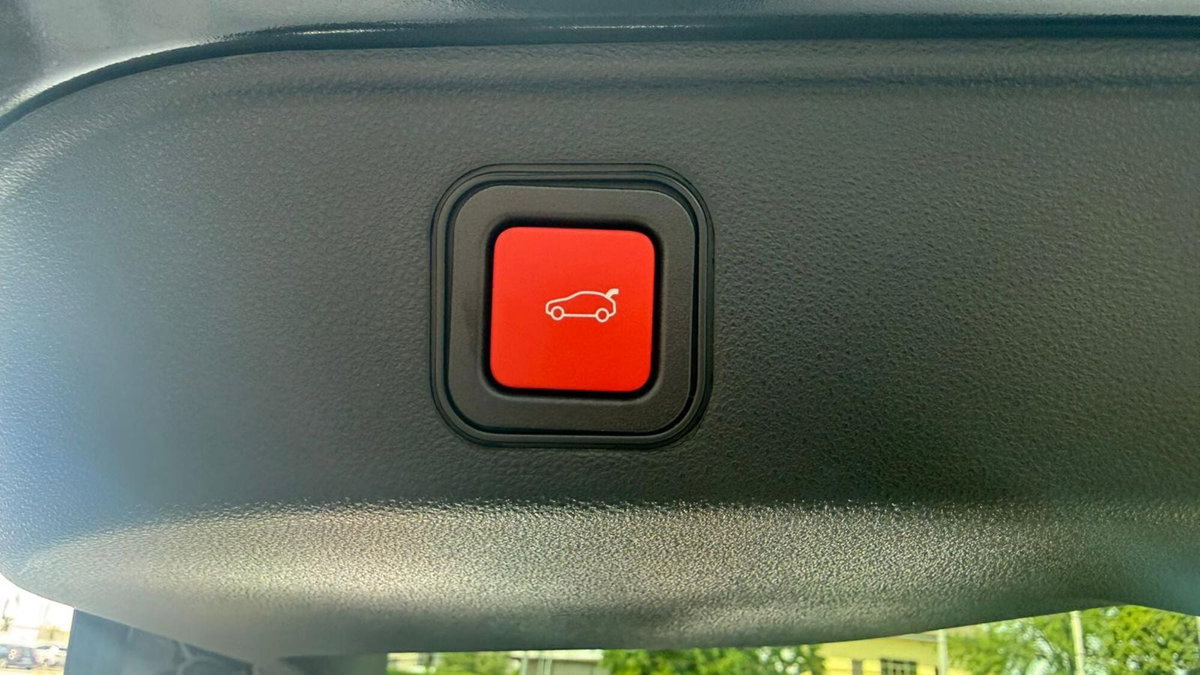 Alfa Romeo Junior 1.2 ibrida Sprint 145cv edct6 (15)