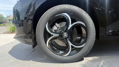 Alfa Romeo Junior 1.2 ibrida Sprint 145cv edct6 (7)
