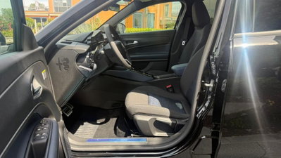 Alfa Romeo Junior 1.2 ibrida Sprint 145cv edct6 (9)