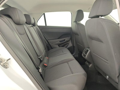 Volkswagen T-Roc 1.5 etsi Life 115cv dsg (16)