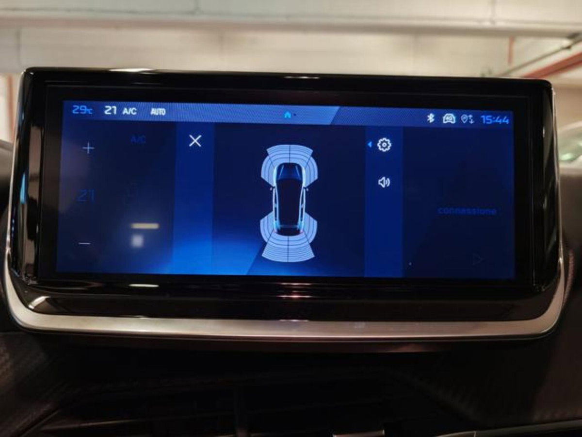 Peugeot 208 1.2 hybrid Active 100cv e-dcs 6 (9)