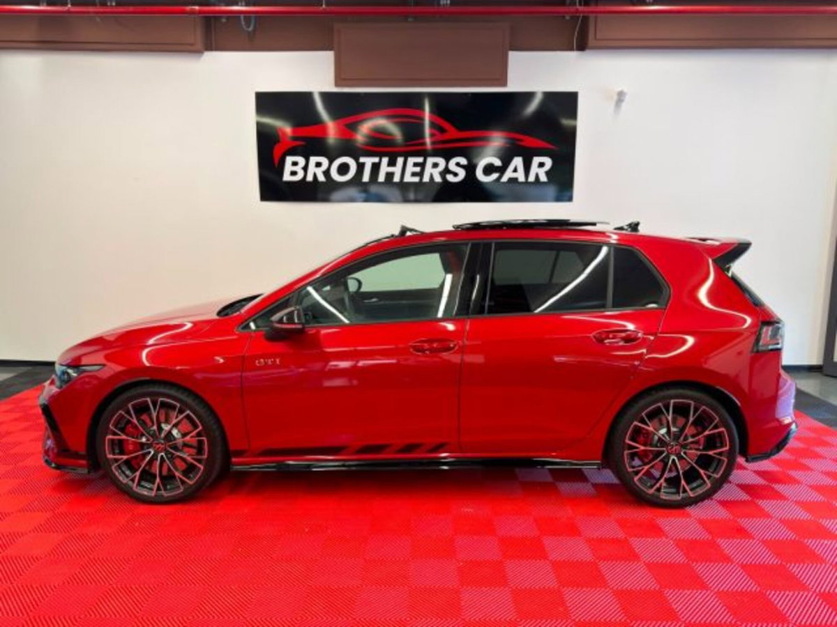 Volkswagen Golf 2.0 TSI GTI DSG Clubsport 45 (4)