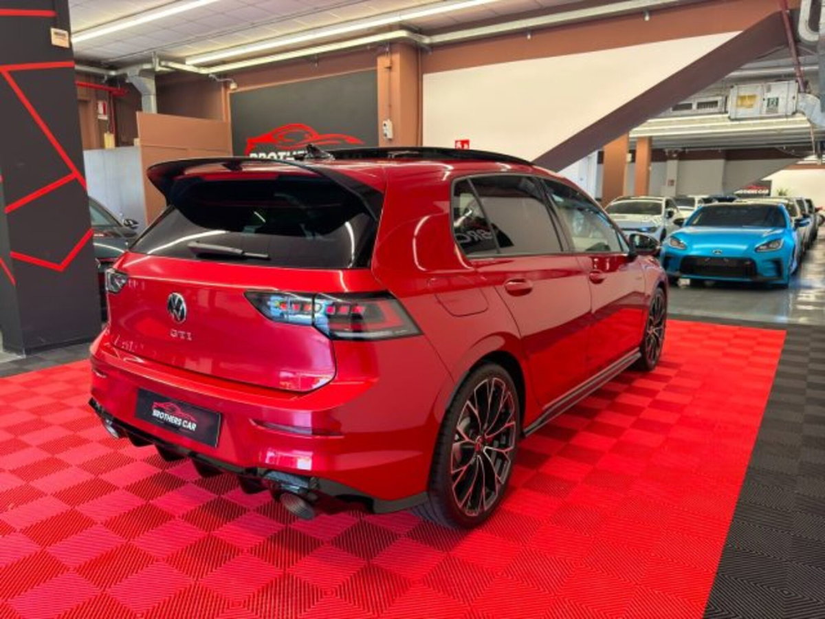 Volkswagen Golf 2.0 TSI GTI DSG Clubsport 45 (7)