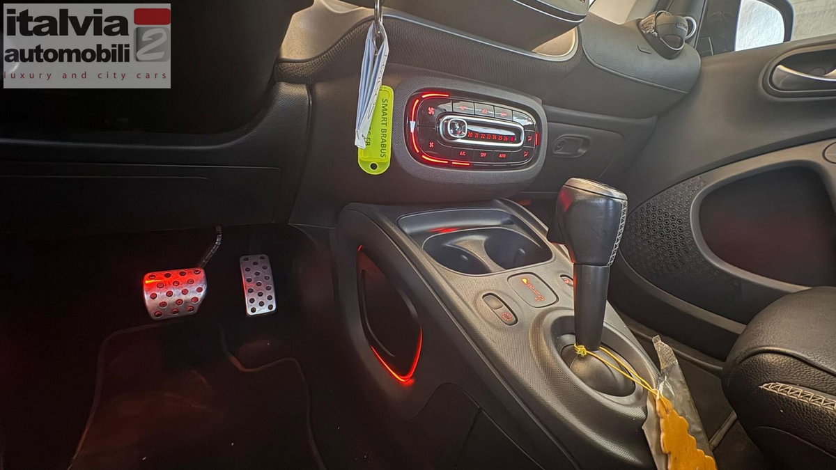 smart Fortwo Cabrio BRABUS 0.9 Turbo twinamic cabrio Xclusive (10)