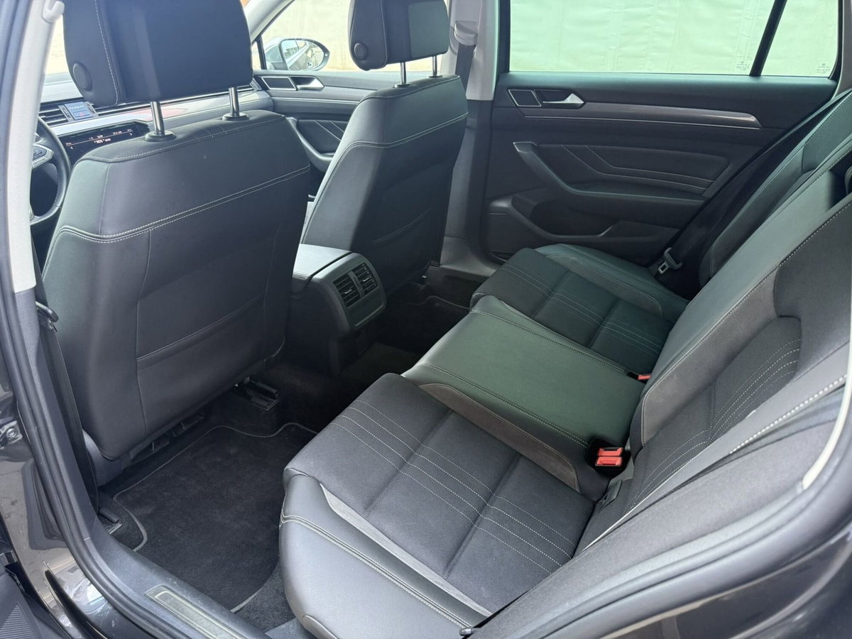 Volkswagen Passat Variant Alltrack 2.0 TDI 200 CV 4MOTION DSG (13)