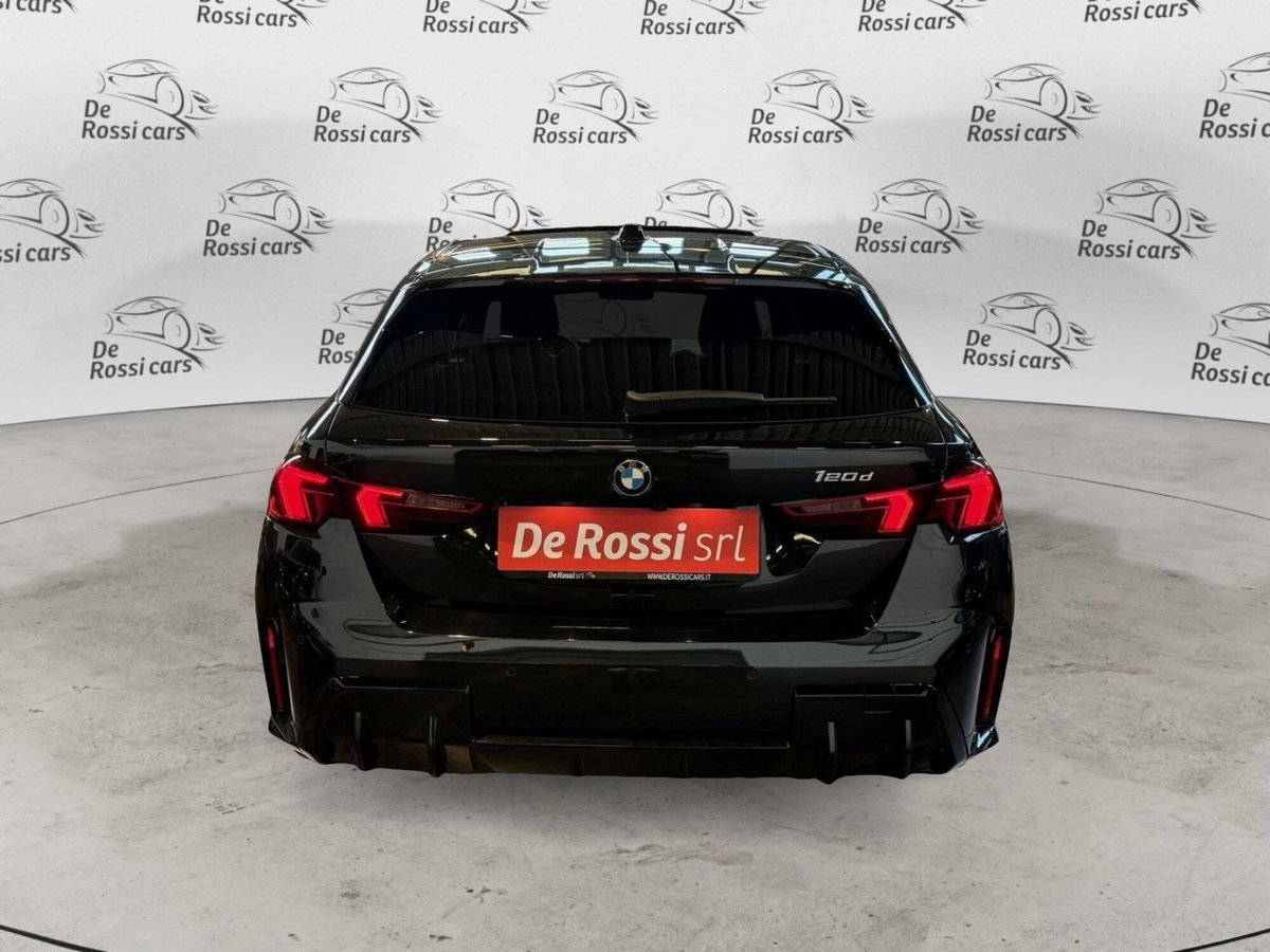 BMW Serie 1 120d 48V MSport Design auto (5)