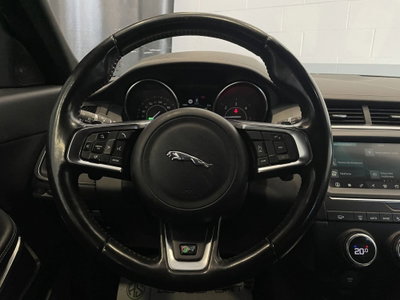 Jaguar E-Pace 2.0D 180 CV AWD R-Dynamic (12)