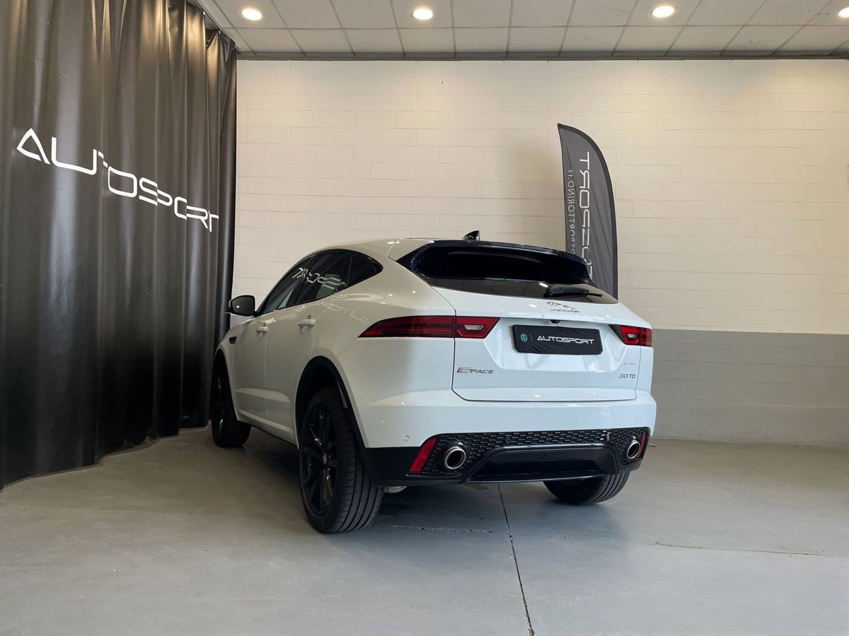 Jaguar E-Pace 2.0D 180 CV AWD R-Dynamic (4)