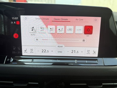 Volkswagen Golf 2.0 TSI GTI DSG (13)