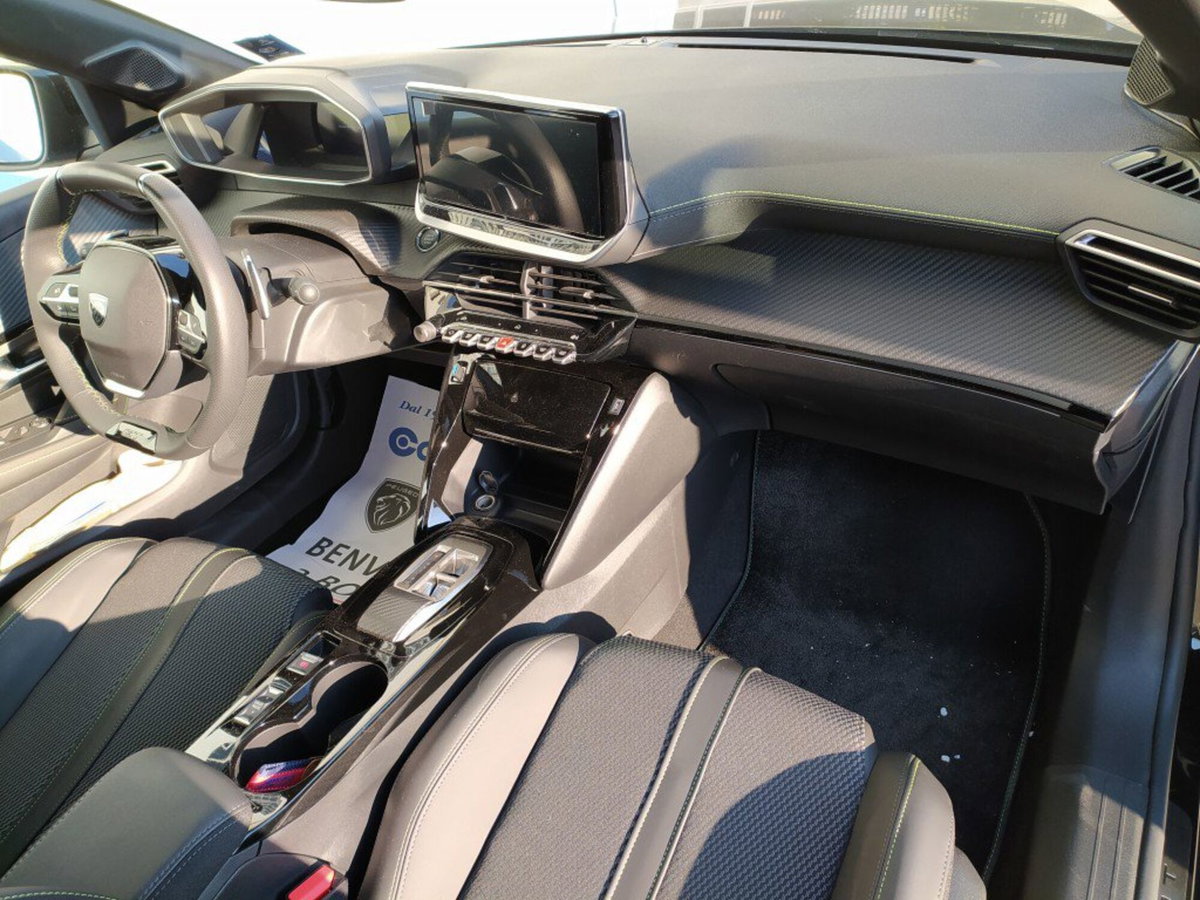 Peugeot 208 1.2 hybrid GT 145cv e-dcs 6 (8)