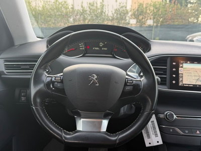Peugeot 308 SW BlueHDi 120 S&S EAT6 Business (11)