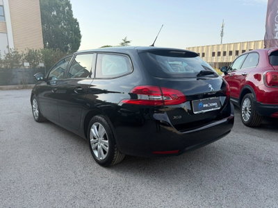 Peugeot 308 SW BlueHDi 120 S&S EAT6 Business (7)