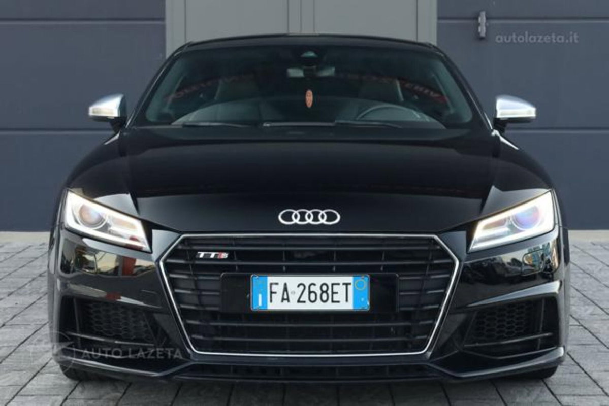 Audi TTS Coupé 2.0 TFSI 310 CV quattro S tronic (17)