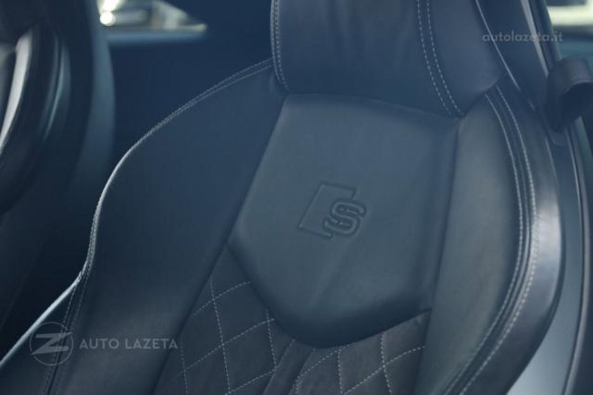 Audi TTS Coupé 2.0 TFSI 310 CV quattro S tronic (7)