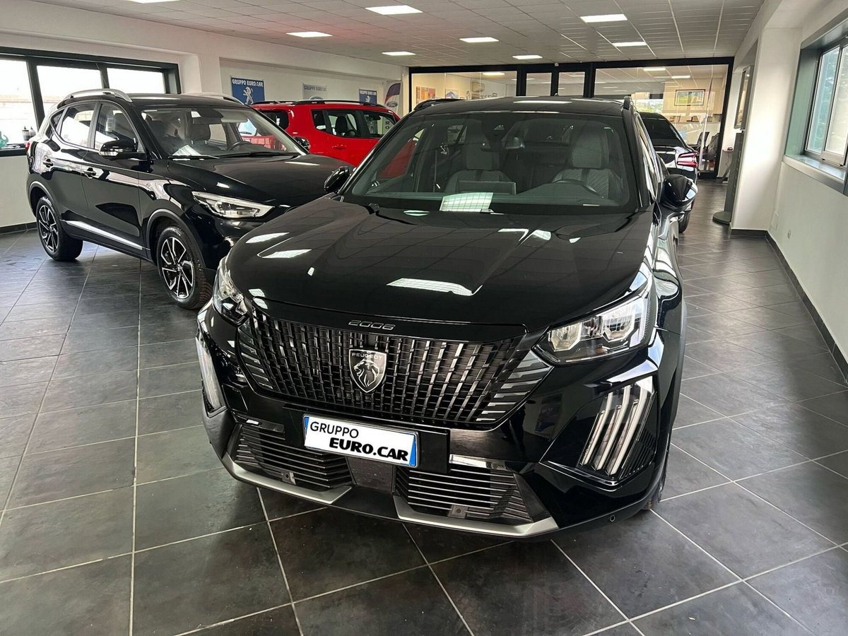 Peugeot 2008 1.2 turbo Style 100cv (2)