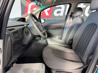 Lancia Musa 1.4 Platino Ecochic GPL (11)