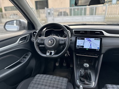 Mg ZS ZS 1.5 Luxury (9)