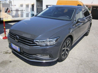 Volkswagen Passat Variant 2.0 TDI SCR EVO DSG Executive usata