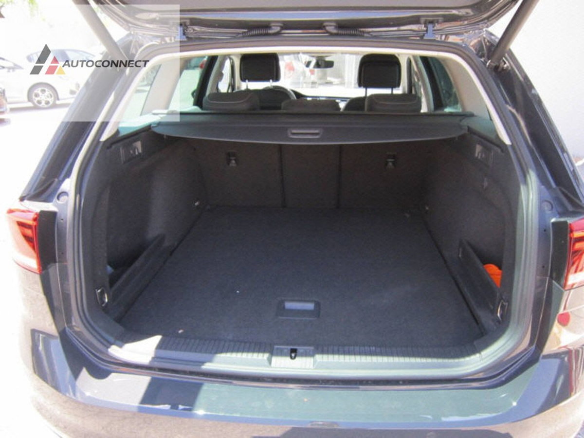 Volkswagen Passat Variant 2.0 TDI SCR EVO DSG Executive (10)