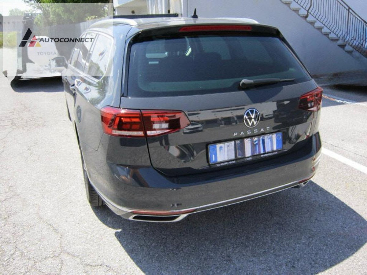 Volkswagen Passat Variant 2.0 TDI SCR EVO DSG Executive (3)