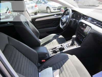 Volkswagen Passat Variant 2.0 TDI SCR EVO DSG Executive (5)
