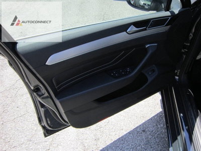 Volkswagen Passat Variant 2.0 TDI SCR EVO DSG Executive (7)