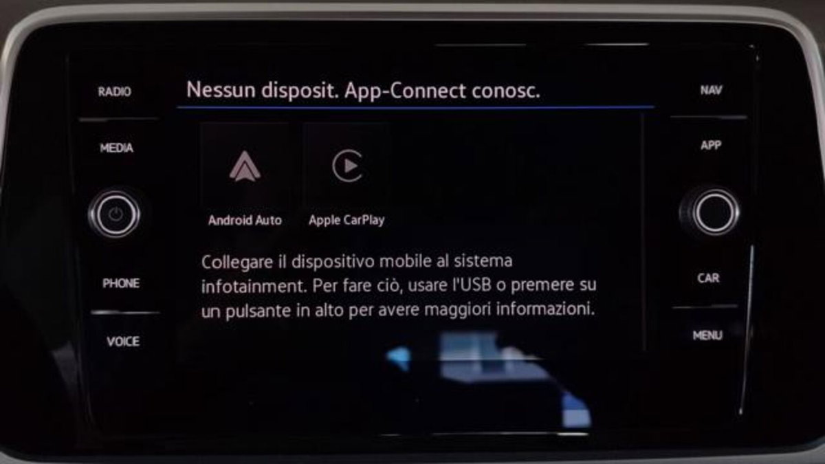 Volkswagen T-Roc 1.0 tsi Style 115cv (11)