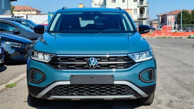 Volkswagen T-Roc 1.0 tsi Style 115cv (2)